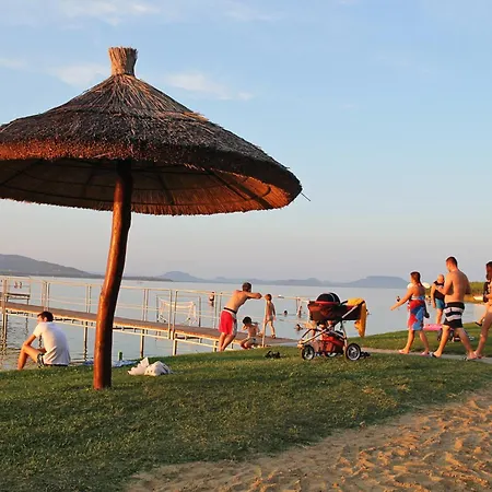 In 19492 * Balatonmáriafürdő